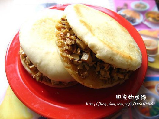 卤豆干夹馍的做法