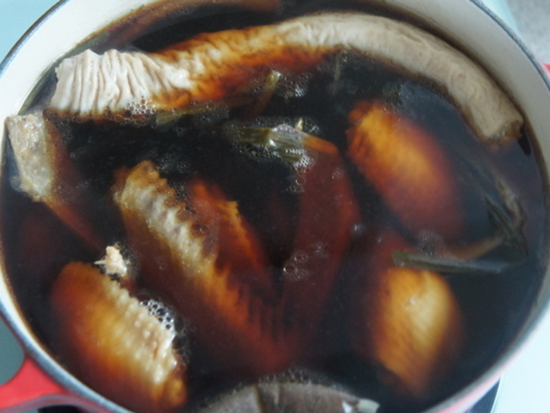 ����±ζ������