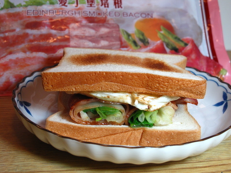 葱烧培根蛋吐司-博客培根的做法