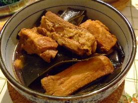 海带炖排骨的做法