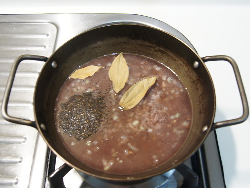 ���ţ��-���ں���ɳ˾������