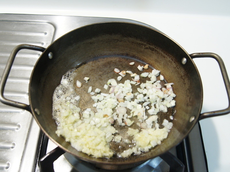 ���ţ��-���ں���ɳ˾������