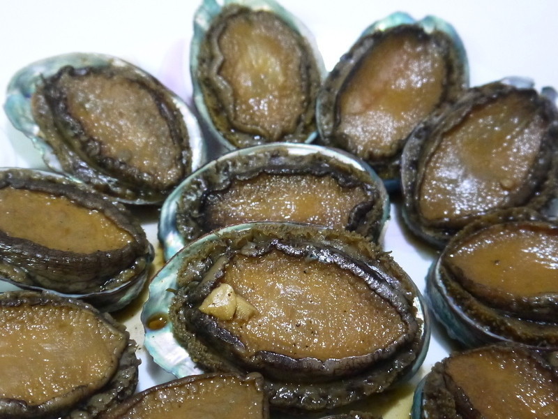 ����ͷ�±������