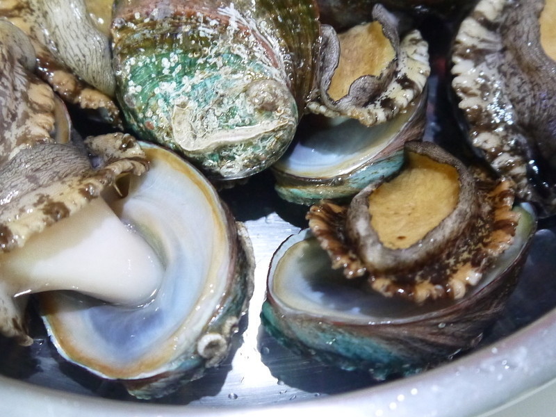 ����ͷ�±������