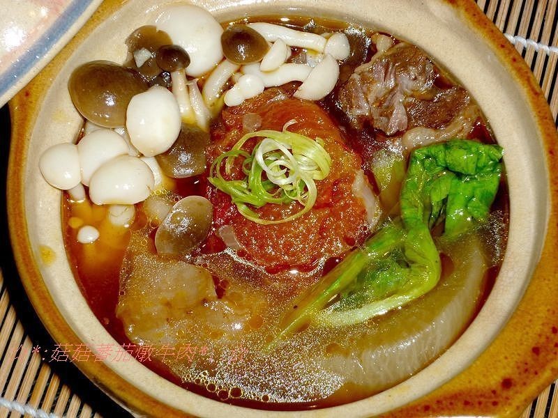 菇菇蕃茄炖牛肉的做法