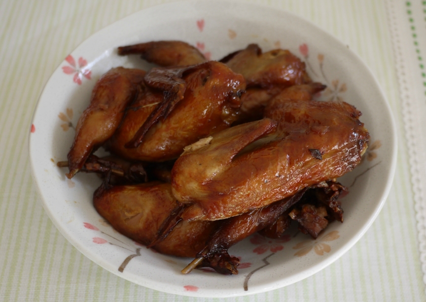 香酥鹌鹑的做法