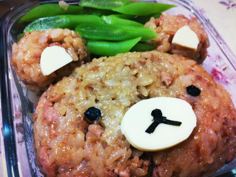 凯莉猫~幸福便当(雨天的拉拉熊)的做法