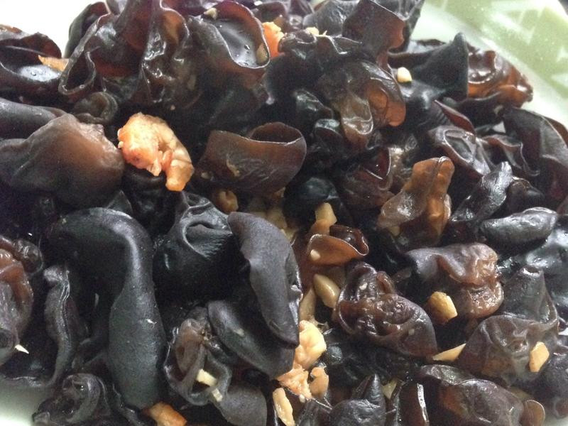 ��ľ����Ϻ�׵�����