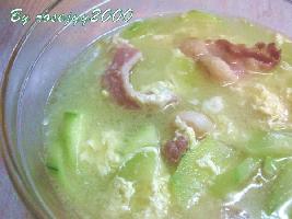 玫瑰家园小厨房--咸肉西葫芦滚汤的做法