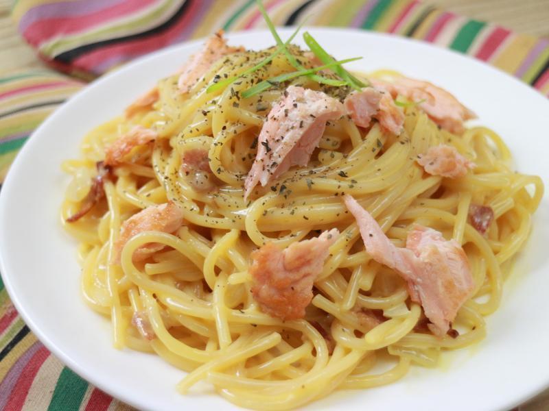 鲑鱼蛋奶义大利面『家乐福厨神大赛』的做法