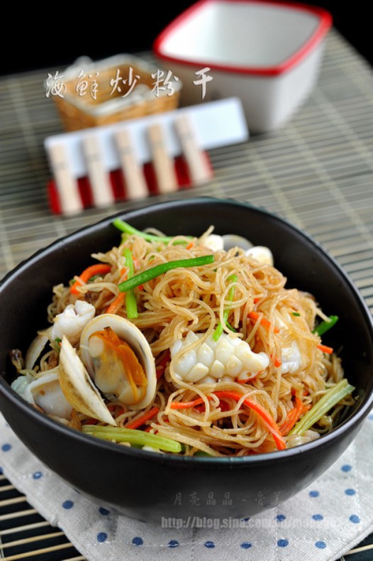 ���ʳ��׷۵�����