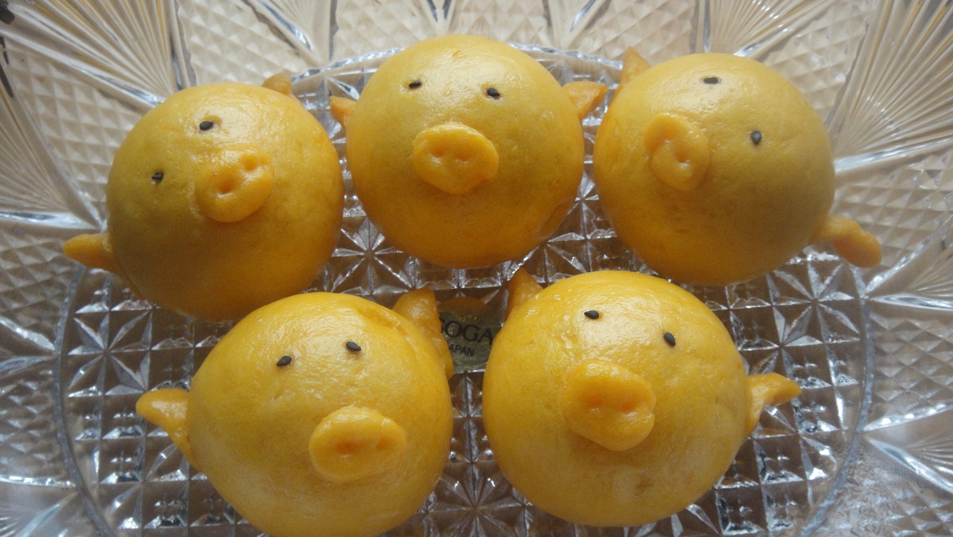 金猪拜年的做法