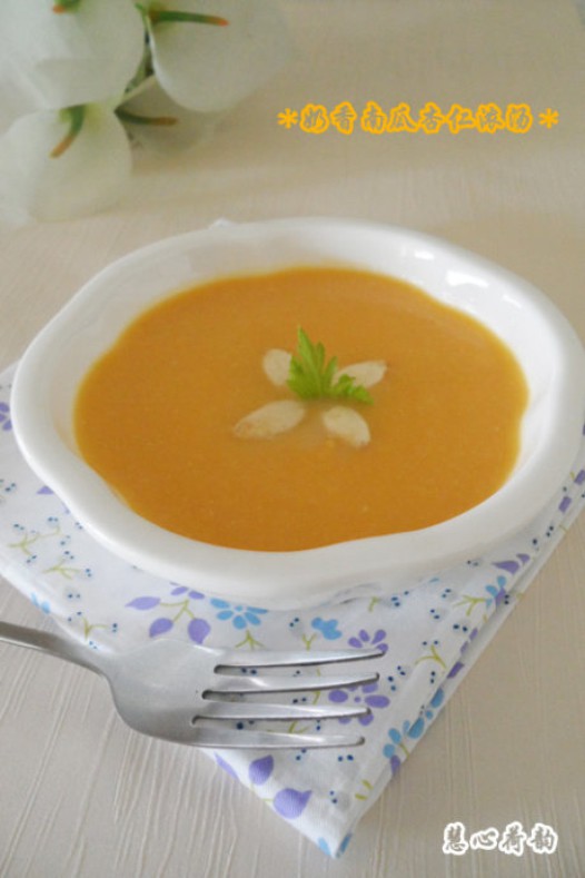 奶香南瓜杏仁浓汤的做法