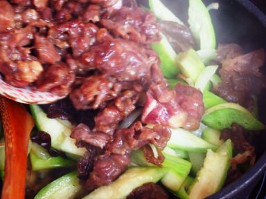 ̨��ˮ�Ϻ�ľ����ţ�������