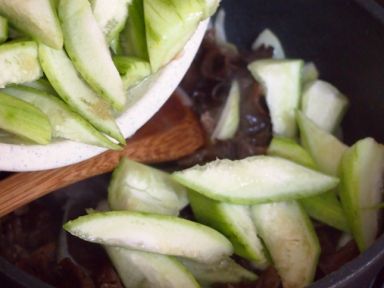 ̨��ˮ�Ϻ�ľ����ţ�������