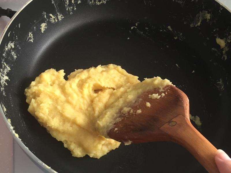 �óԵ��̶���������