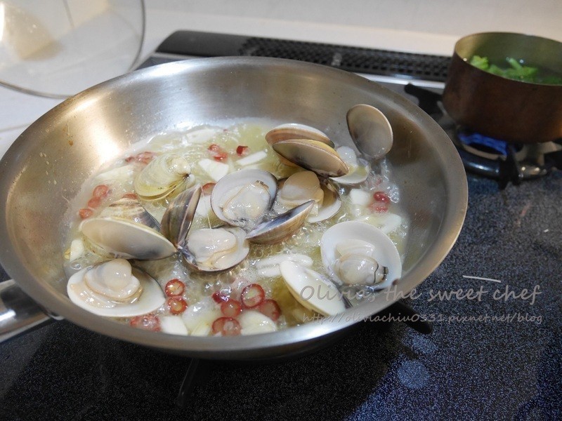 Olivia?�׾Ƹ���������������