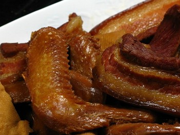 ������±�������