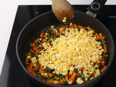 ���ӳ�������������