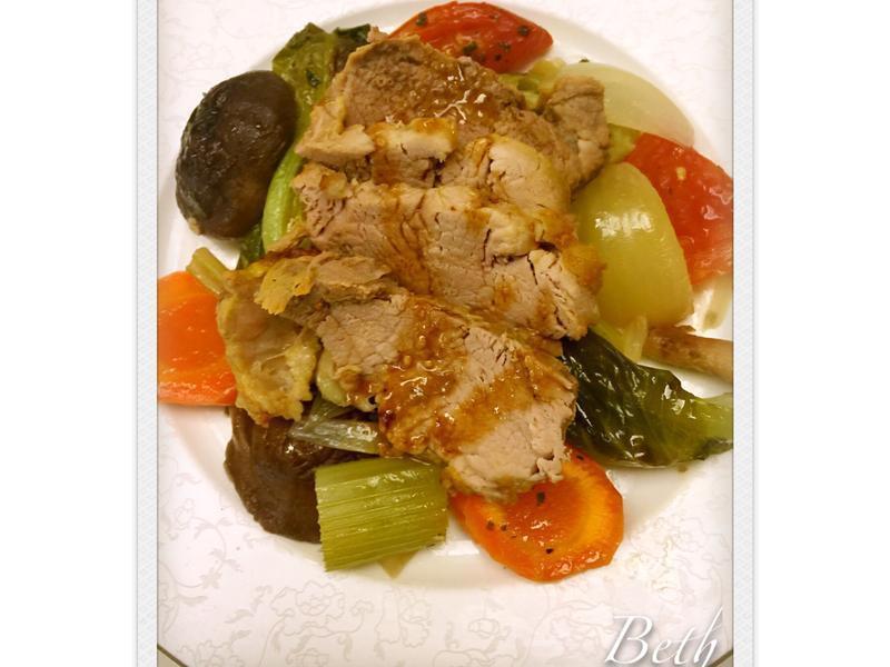 黄芥末烤猪肉佐烤时蔬的做法