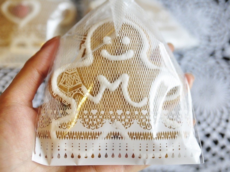 ���ɰ��Ľ����˸����˵��ʥ�����֣���������