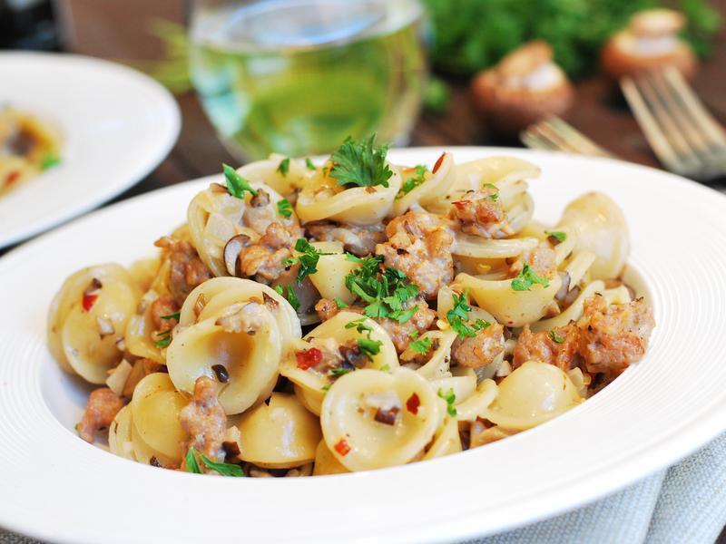 ����ʵ���ҡ�Ģ���㳦�̽������������