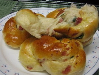 汤种火腿葱花面包的做法