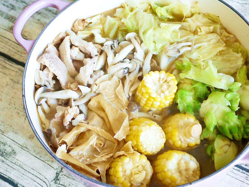 麻油松阪猪锅的做法