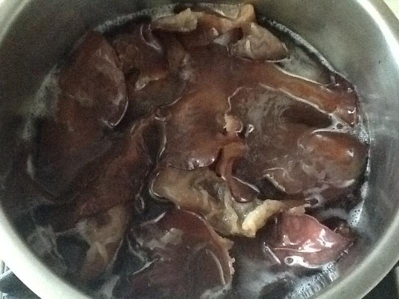 �������ľ��¶������