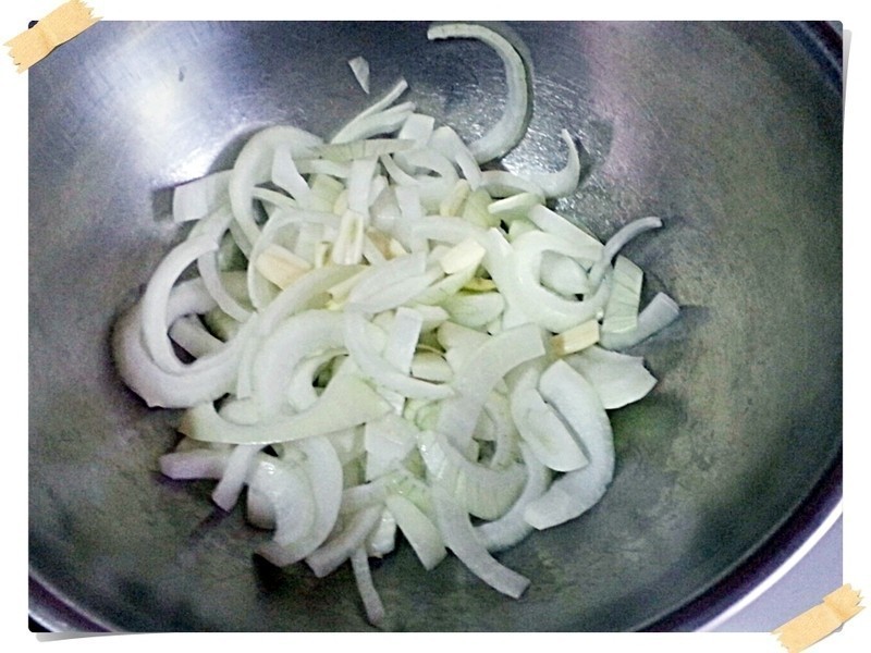 �����׺ں�������ͨ�ķ۵�����