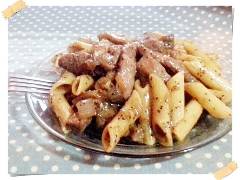 �����׺ں�������ͨ�ķ۵�����