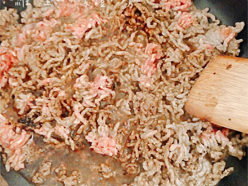 四川麻婆豆腐蛋包饭的做法