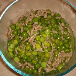 肉末烘豌豆的做法