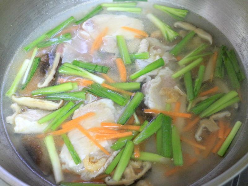 ɽ���ϵ��������