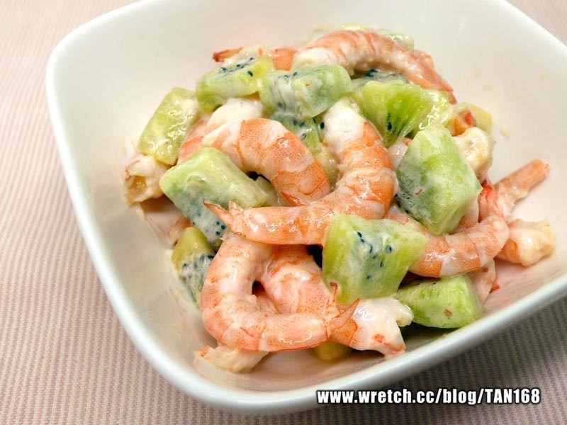 桂冠夏至凉拌 ?绿果沙拉虾球?~1的做法