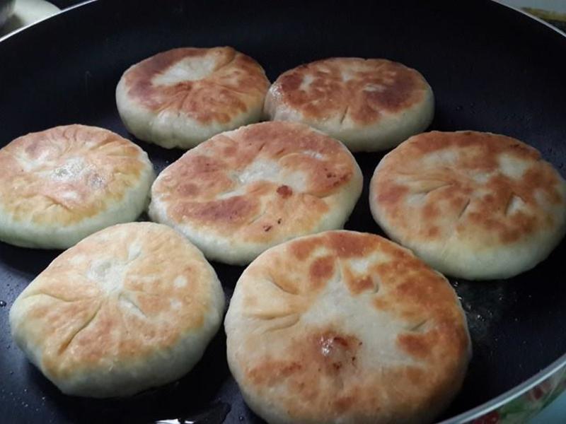 萝卜丝饼v.s猪肉馅饼的做法