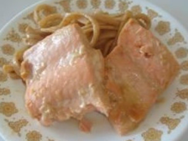 《五分钟便当》味噌三文鱼的做法