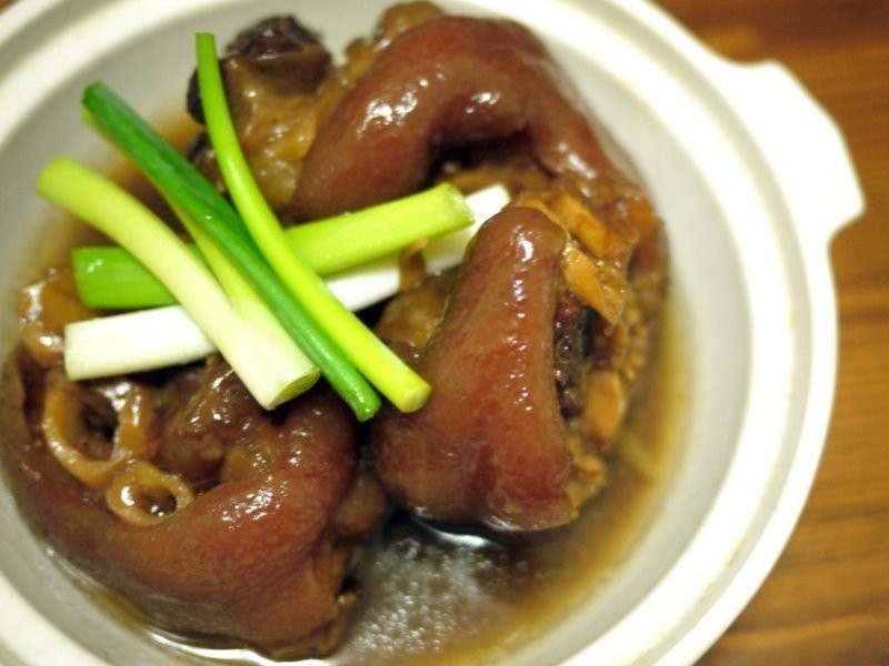 ?下厨--香卤延寿猪脚的做法