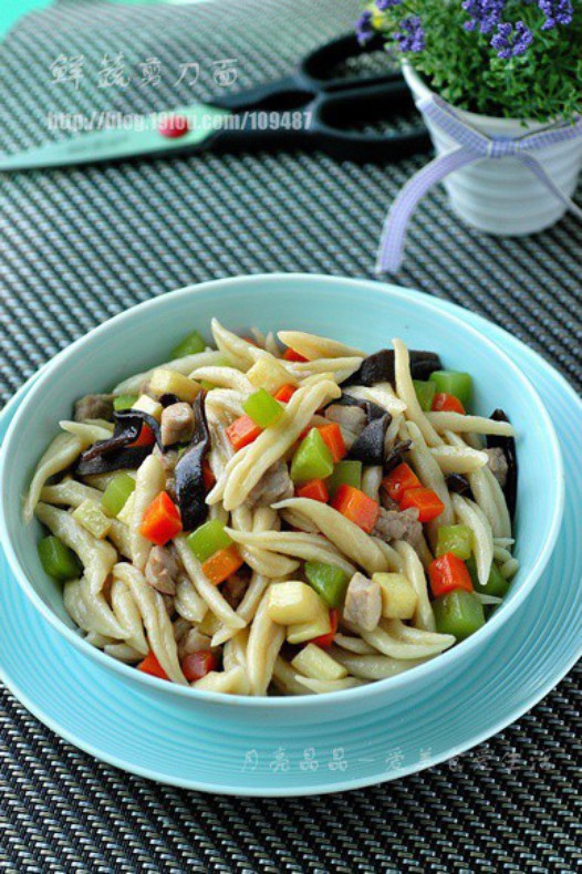 ���߼����������