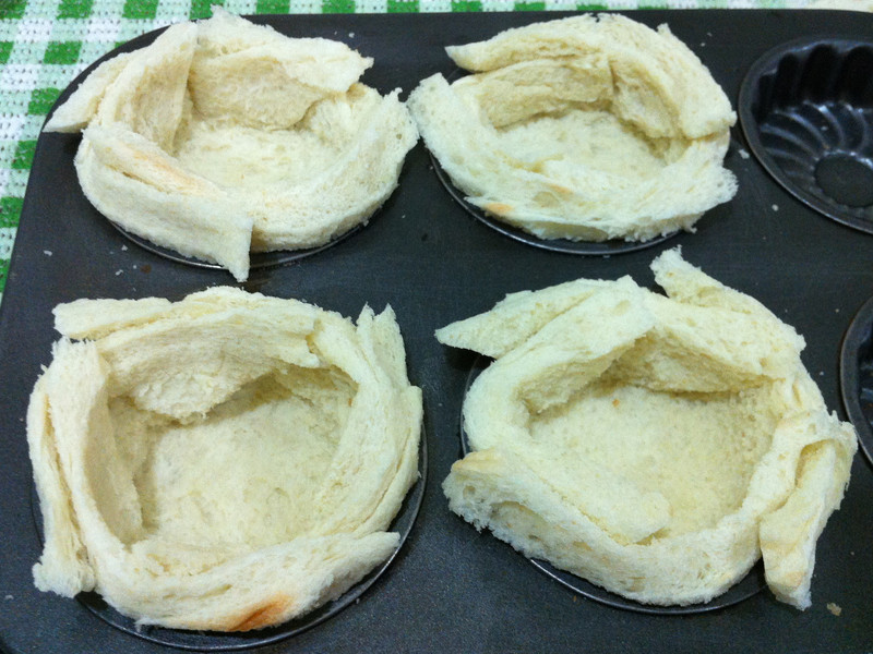 ���������̢������