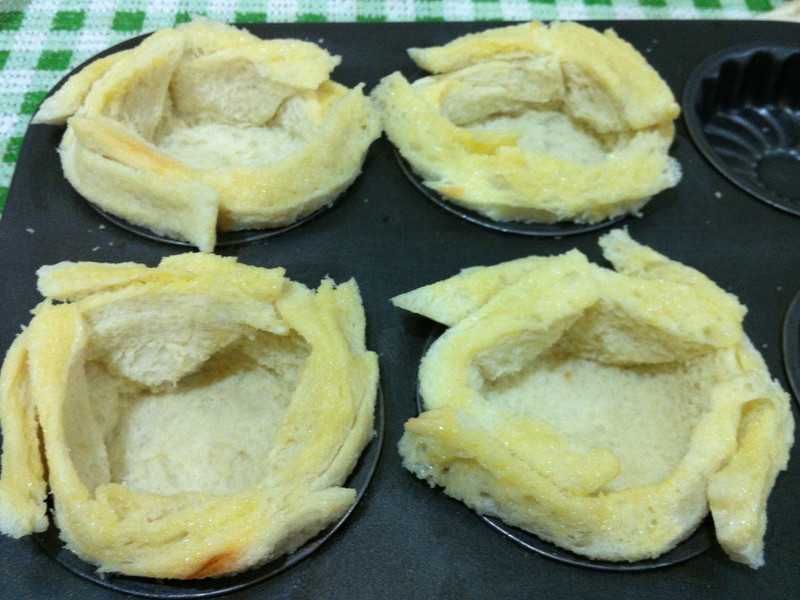 ���������̢������