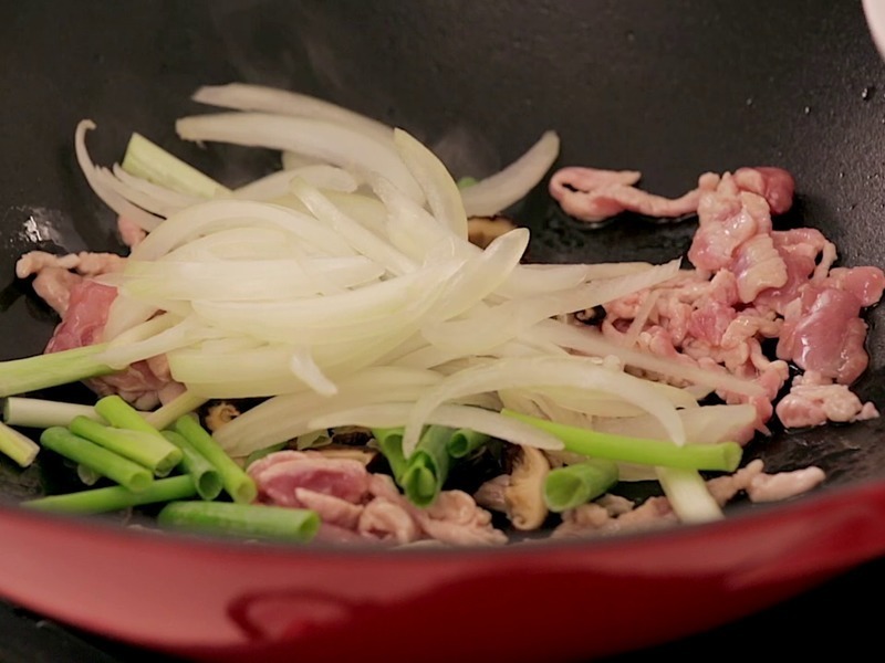 ���ͺ��ʽ�ϳ��׷۵�����