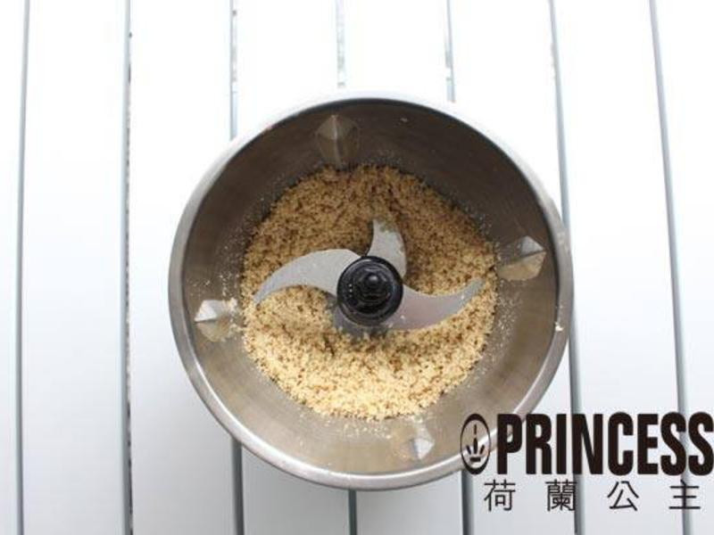 ��м����������