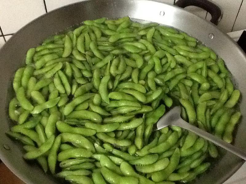 ����ë���Ե�����