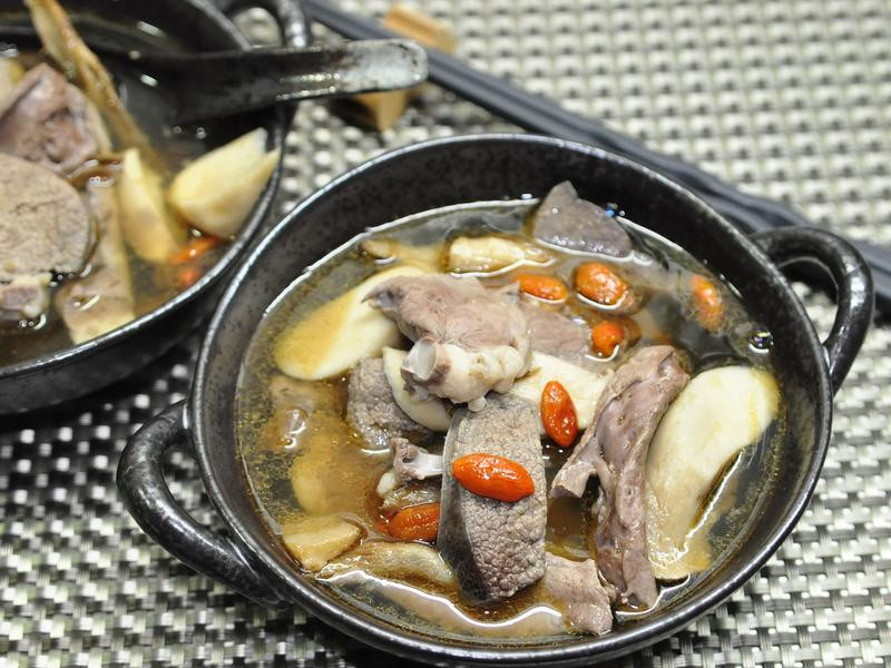 �����ĸ���������