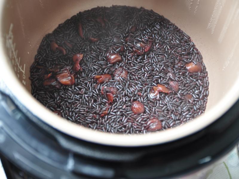 ���ǹ�Բ�����𷹵�����