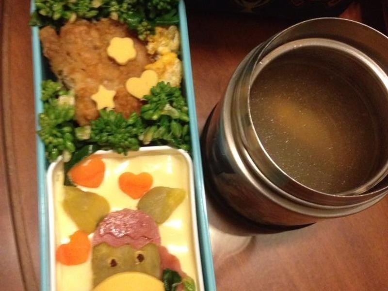 博客原味切片火腿:马年健康快乐便当的做法