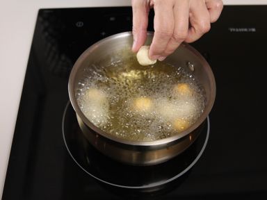 ����ը�Ƕ���������