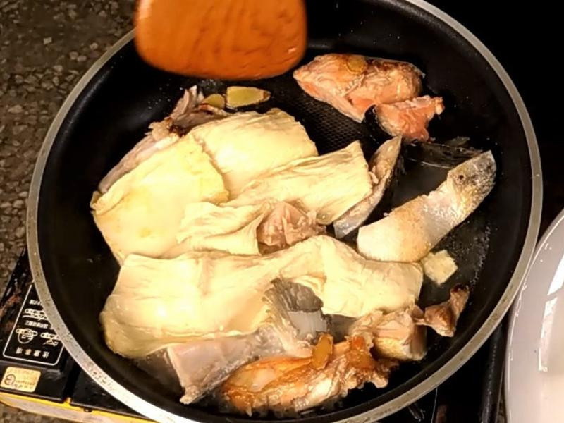 ɰ������ͷ������