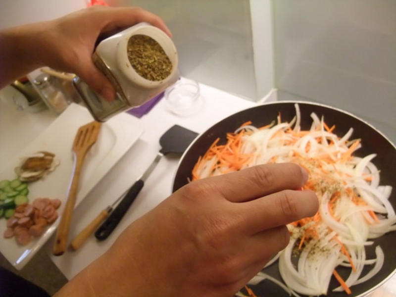 ��˾ʲ�����ߺ浰���ɵ�����